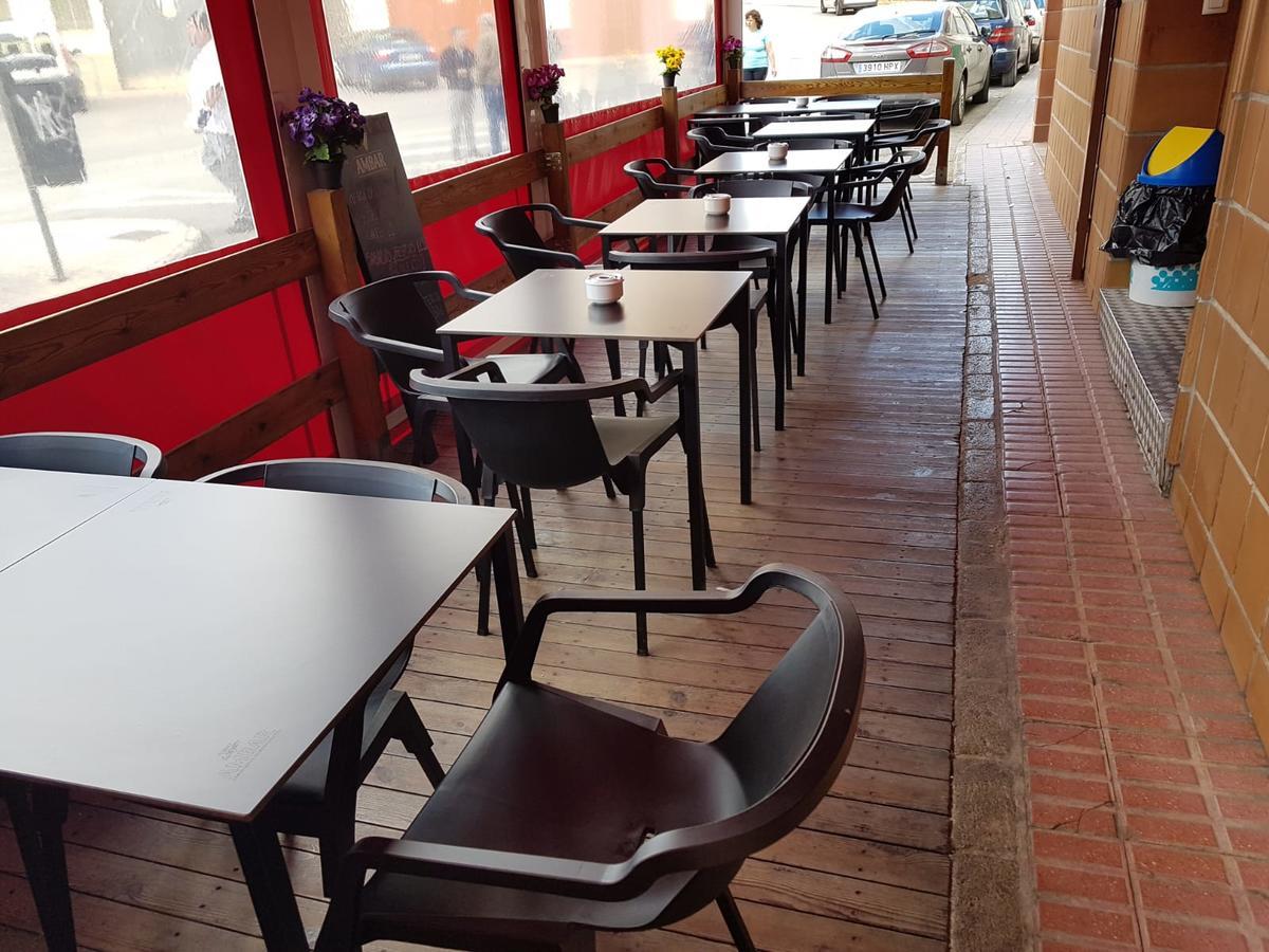 טרואל Hostal El Busto מראה חיצוני תמונה