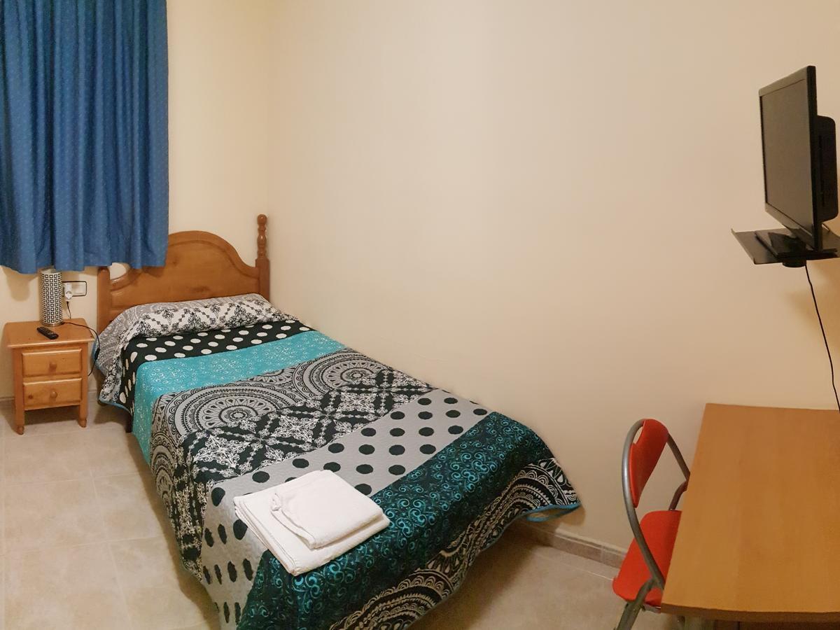 טרואל Hostal El Busto מראה חיצוני תמונה